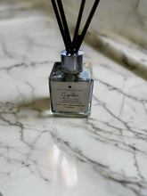 Load image into Gallery viewer, Reed diffuser