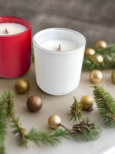 Load image into Gallery viewer, Holiday Candle Trio
