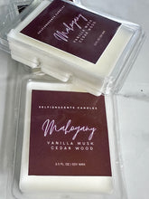 Load image into Gallery viewer, Mahogany Teakwood Candle wax melts
